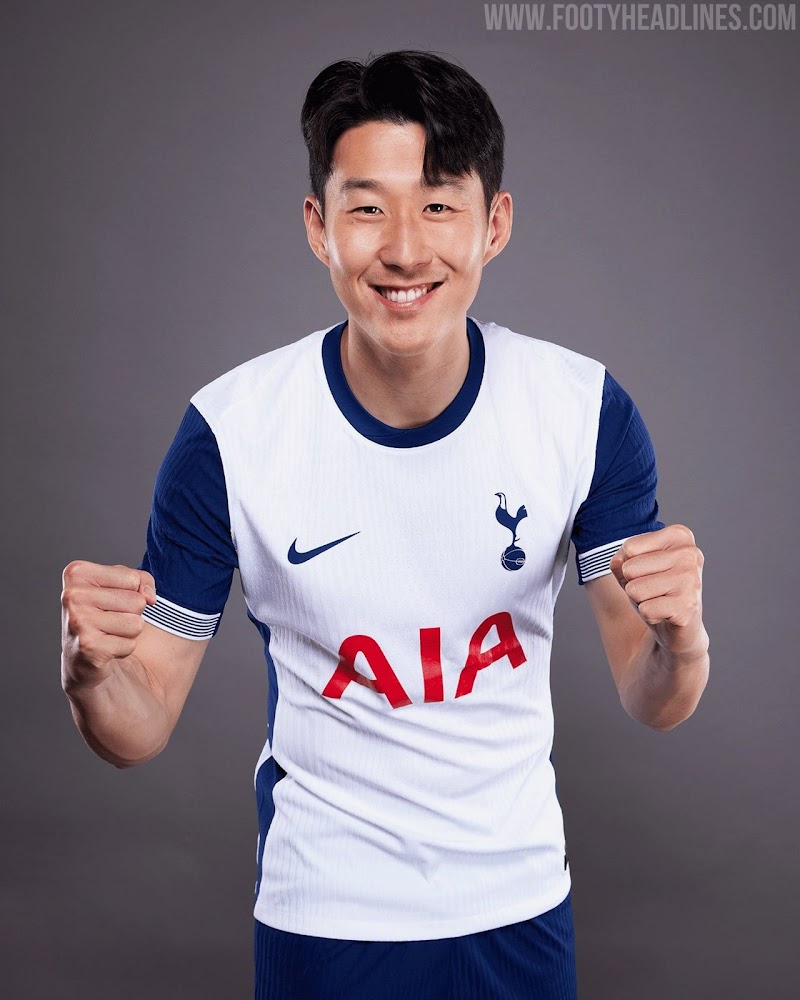 Jersey kandang baru Tottenham Hotspur