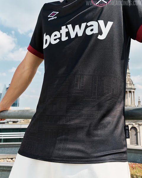 jersey tandang West Ham